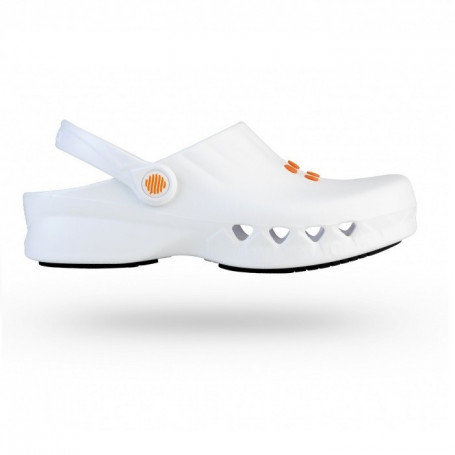 wock-nube-ασπρο-μπολιωτη